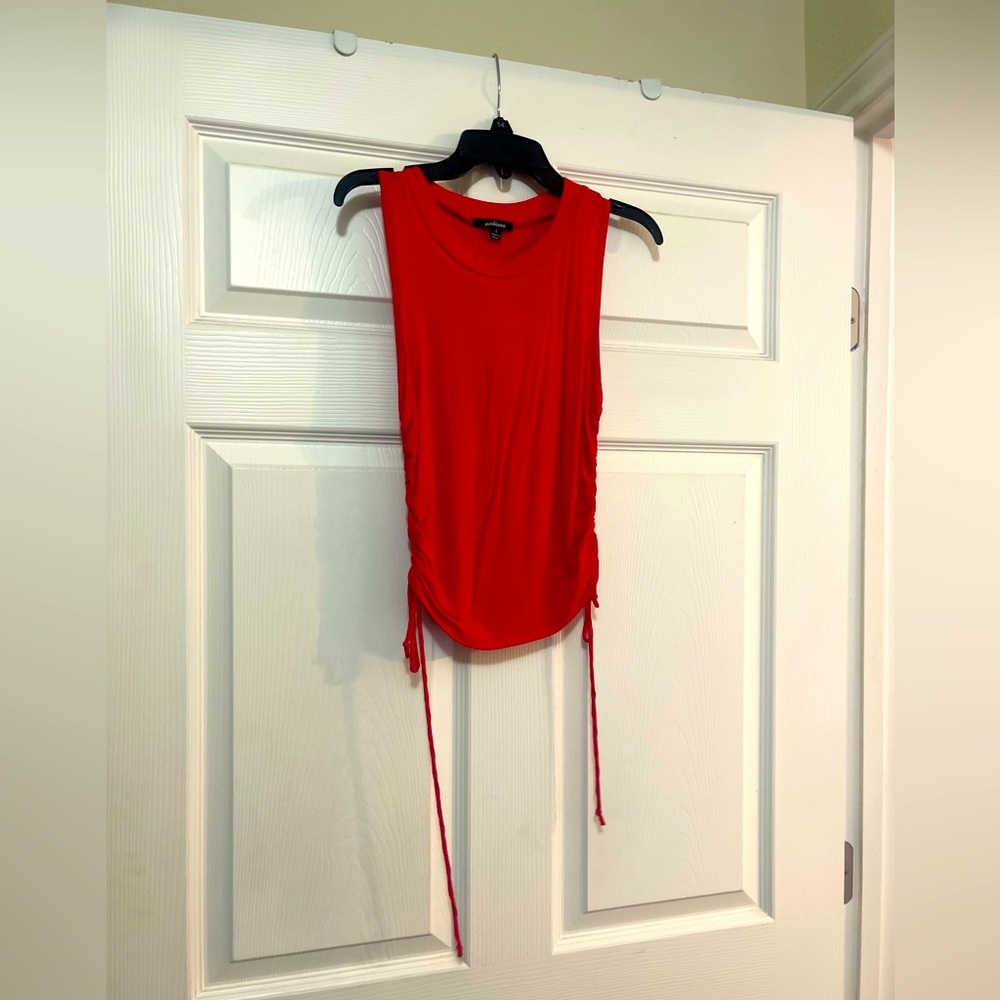 Adjustable halter top